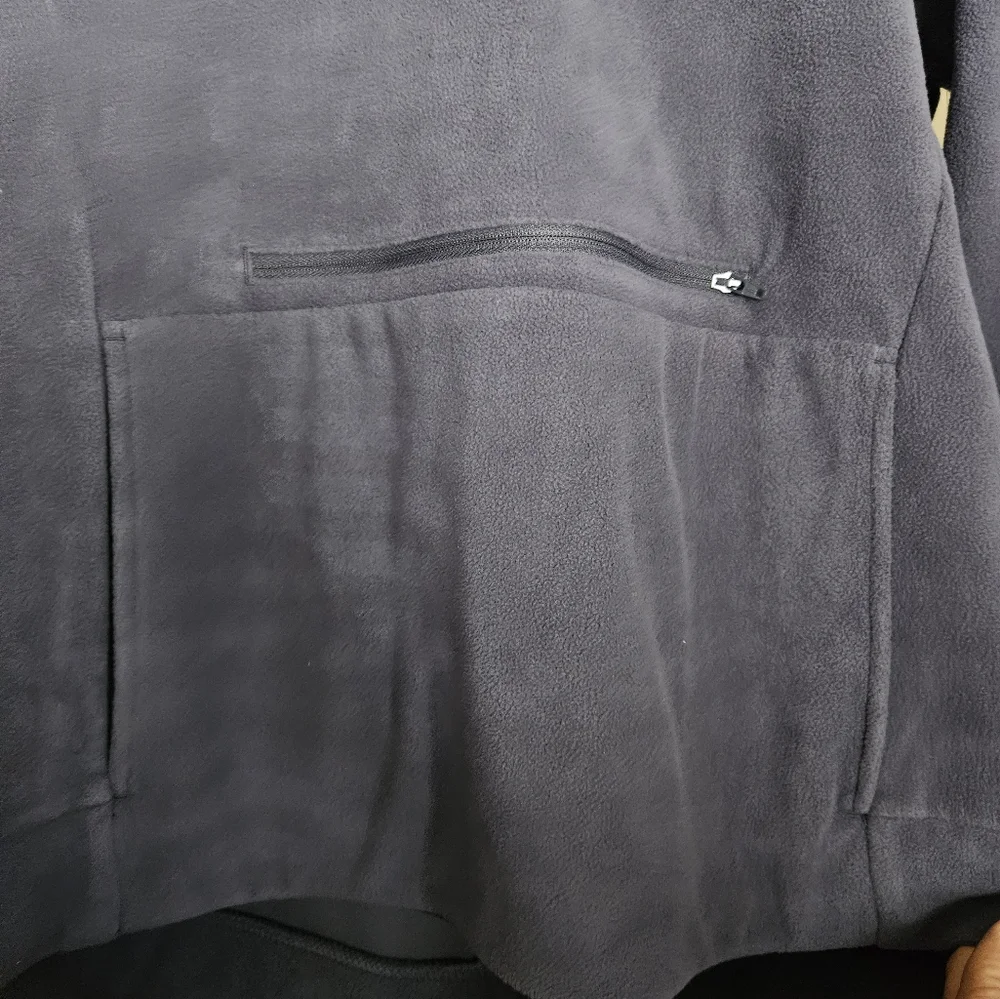 Hooded fleece - Picture 4 of 6